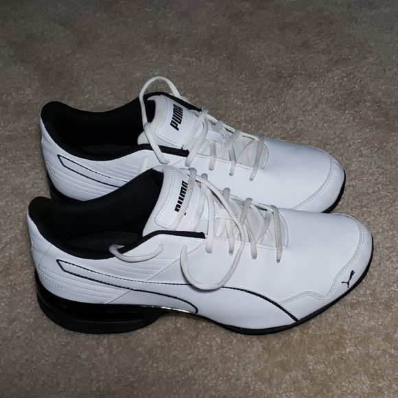 super levitate men's running shoes